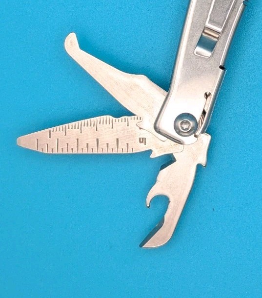 Leatherman Rev 3.8″ Multi-Tool, Stainless!