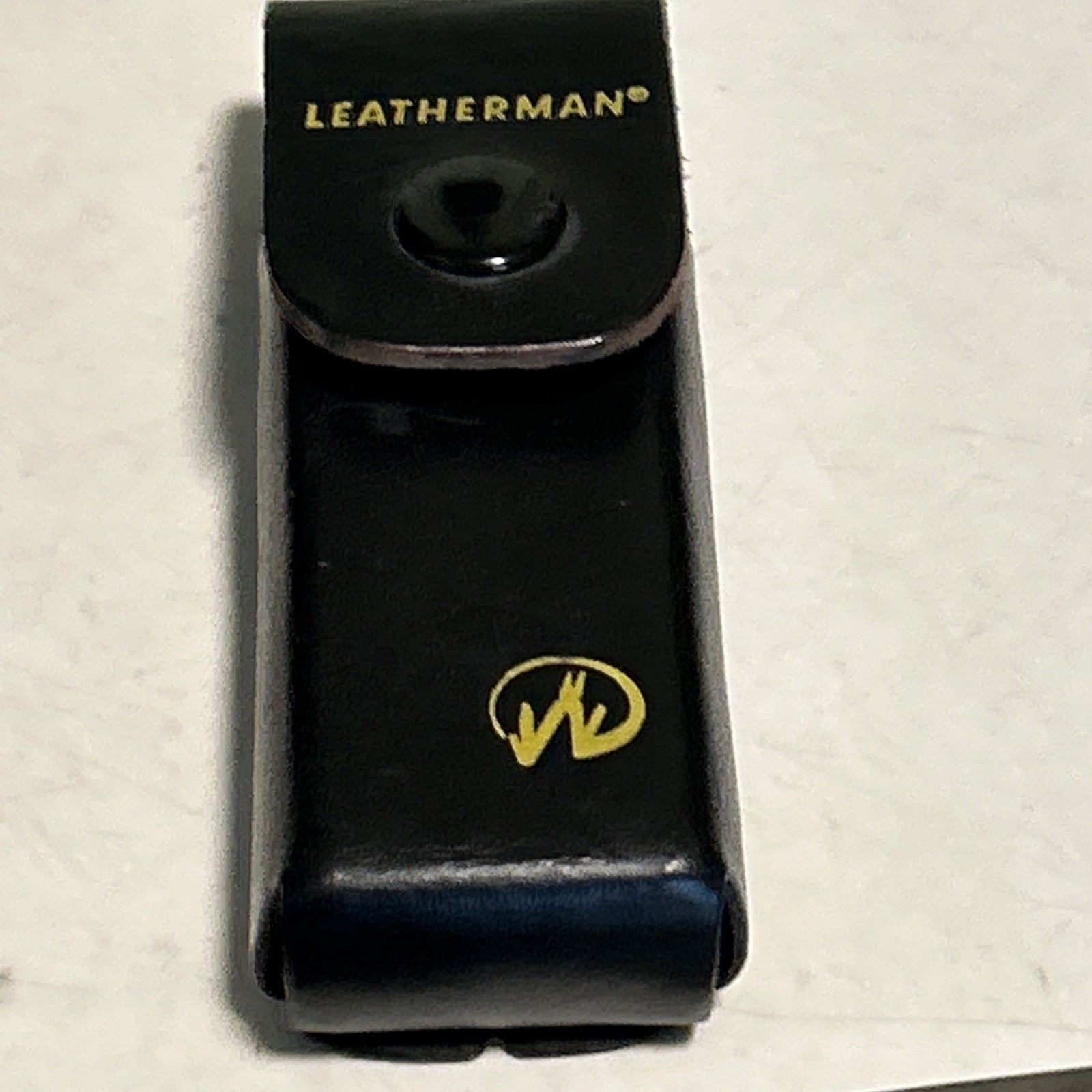 Leatherman Kick Multi-Tool – 14-in-1 w/Pliers, Knife, Screwdrivers “Logo”