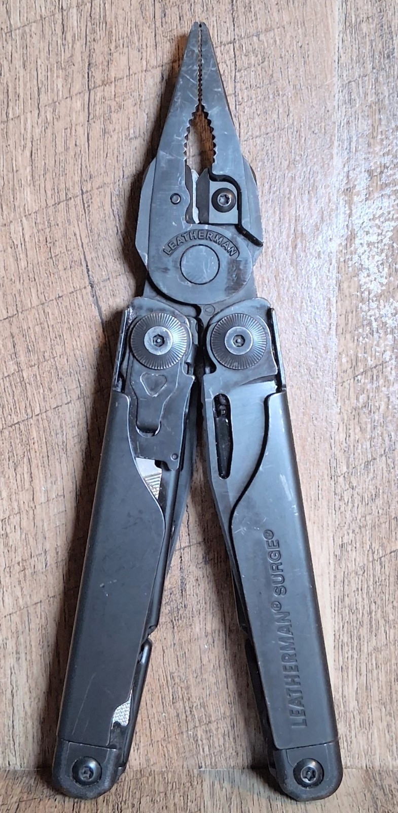 LEATHERMAN SURGE 19-In-1 Black Oxide Heavy Duty Multitool Good Cond. FAST SHIP!