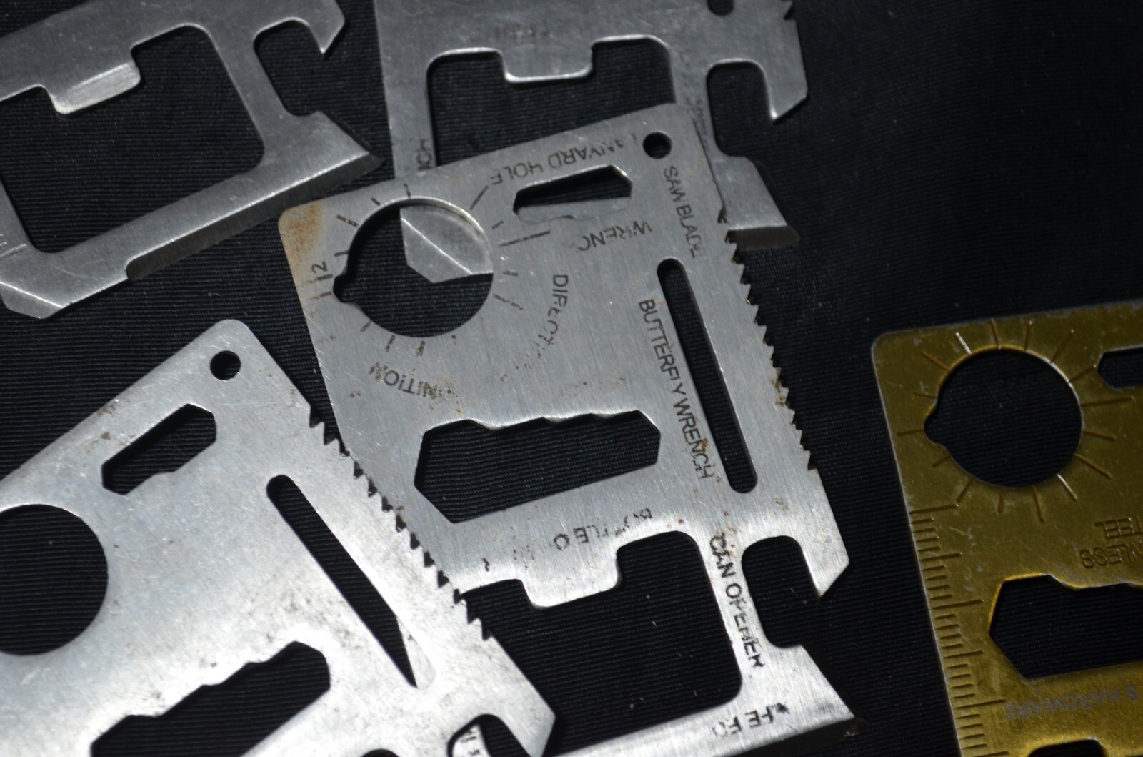 Lot of 12 Wallet Multi Survival Tool Stainless Steel Credit Card Size Thin