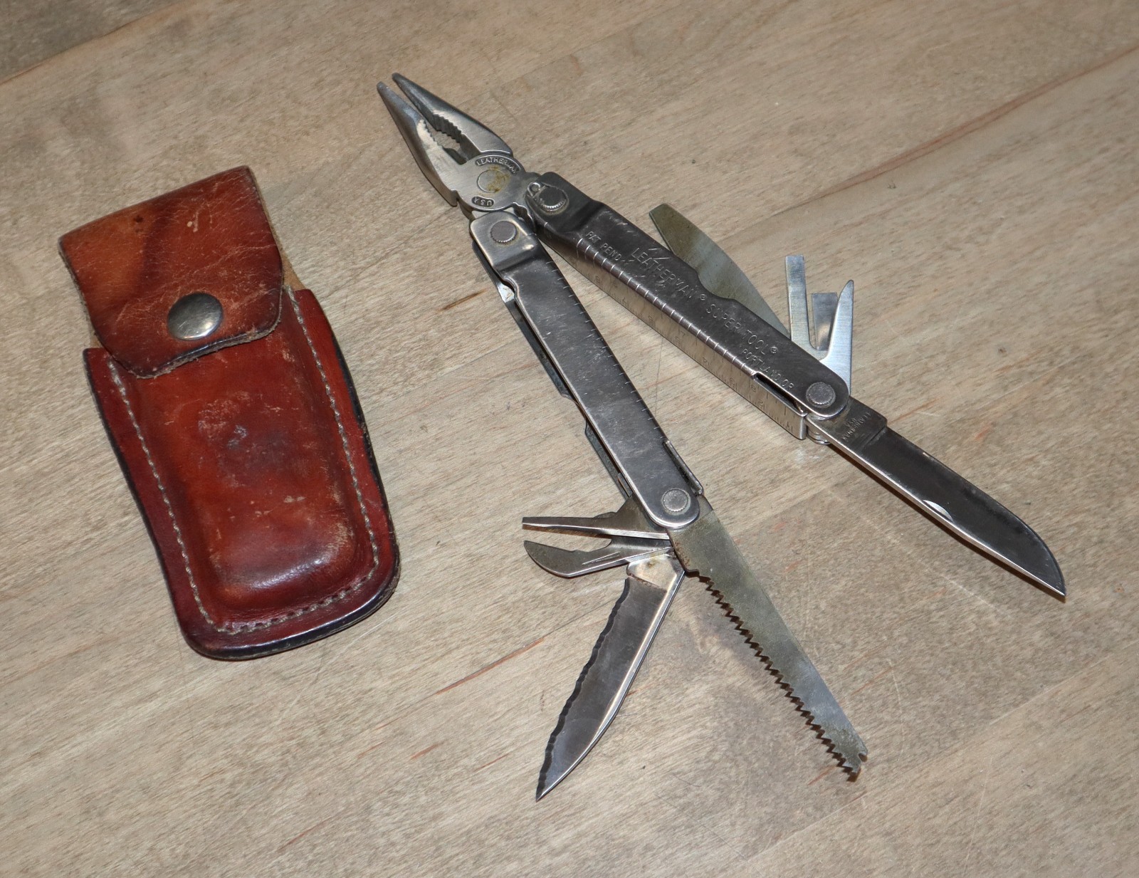 Leatherman Super Tool – Vintage Multi-Tool – Portland OR – Leather Sheath Case