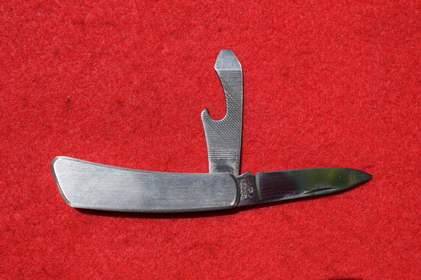 NIB Small Stainless Pocket Knife Nail File Bottle Opener Screwdriver 4 1/8″
