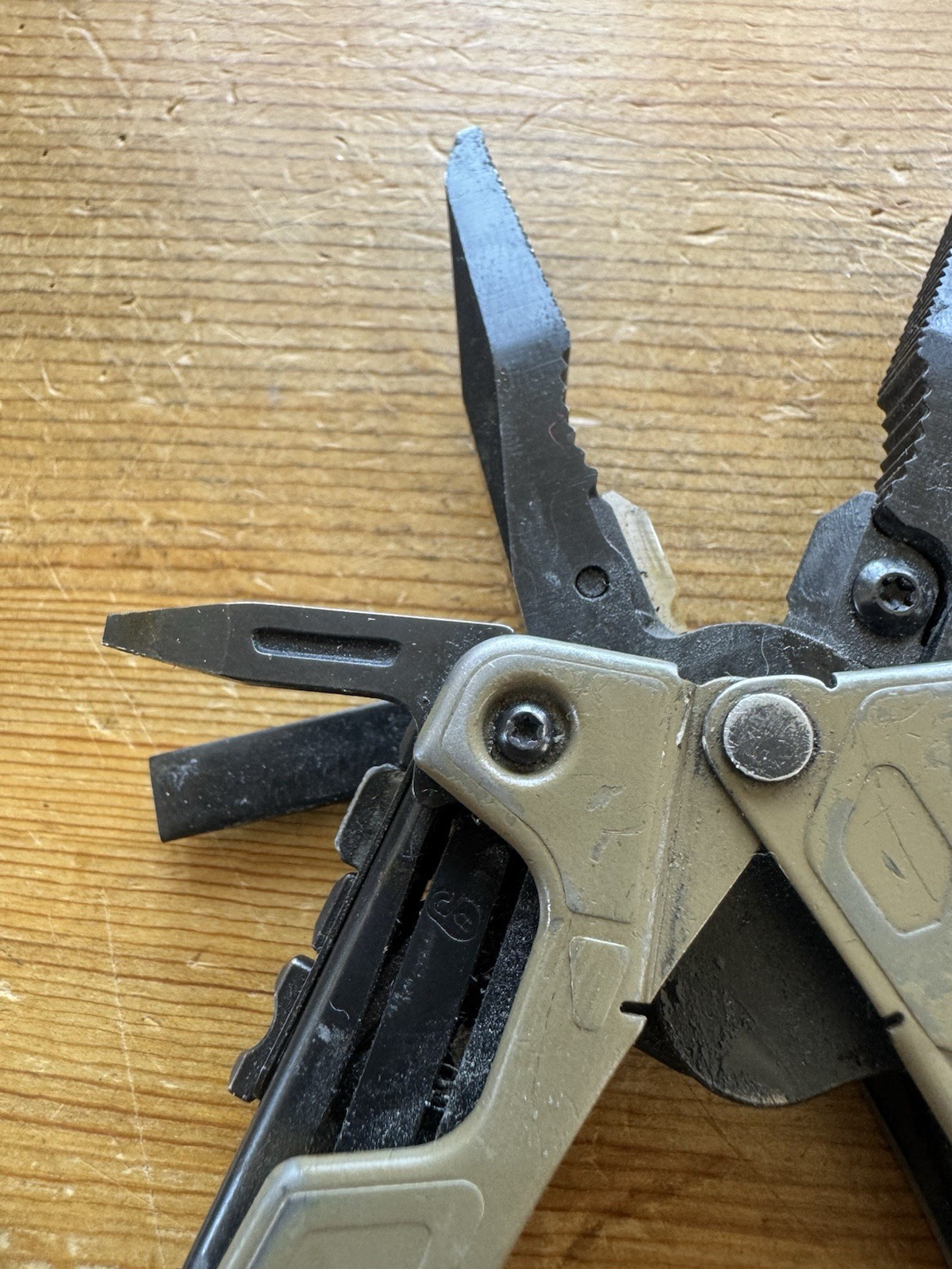Leatherman OHT Multi-Tool Knife Discontinued! COYOTE TAN!