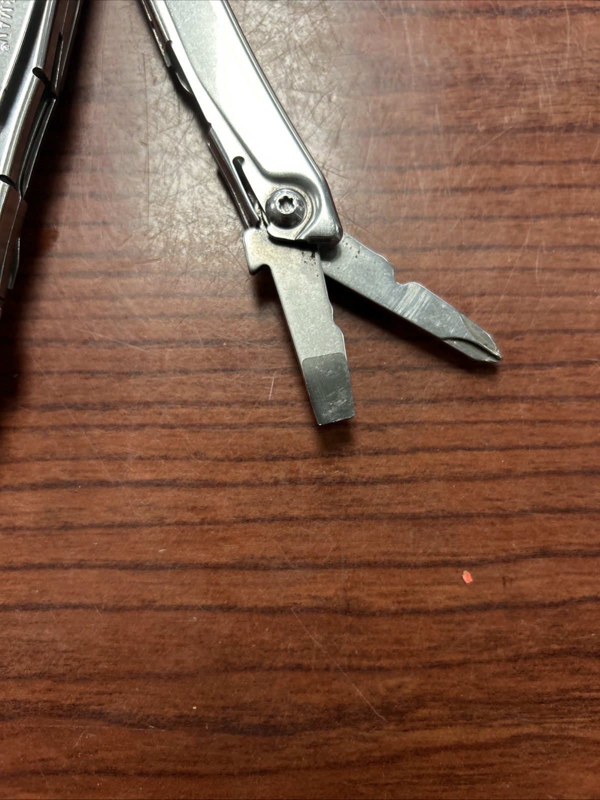 Leatherman Rev 3.8″ Multi-Tool, Stainless