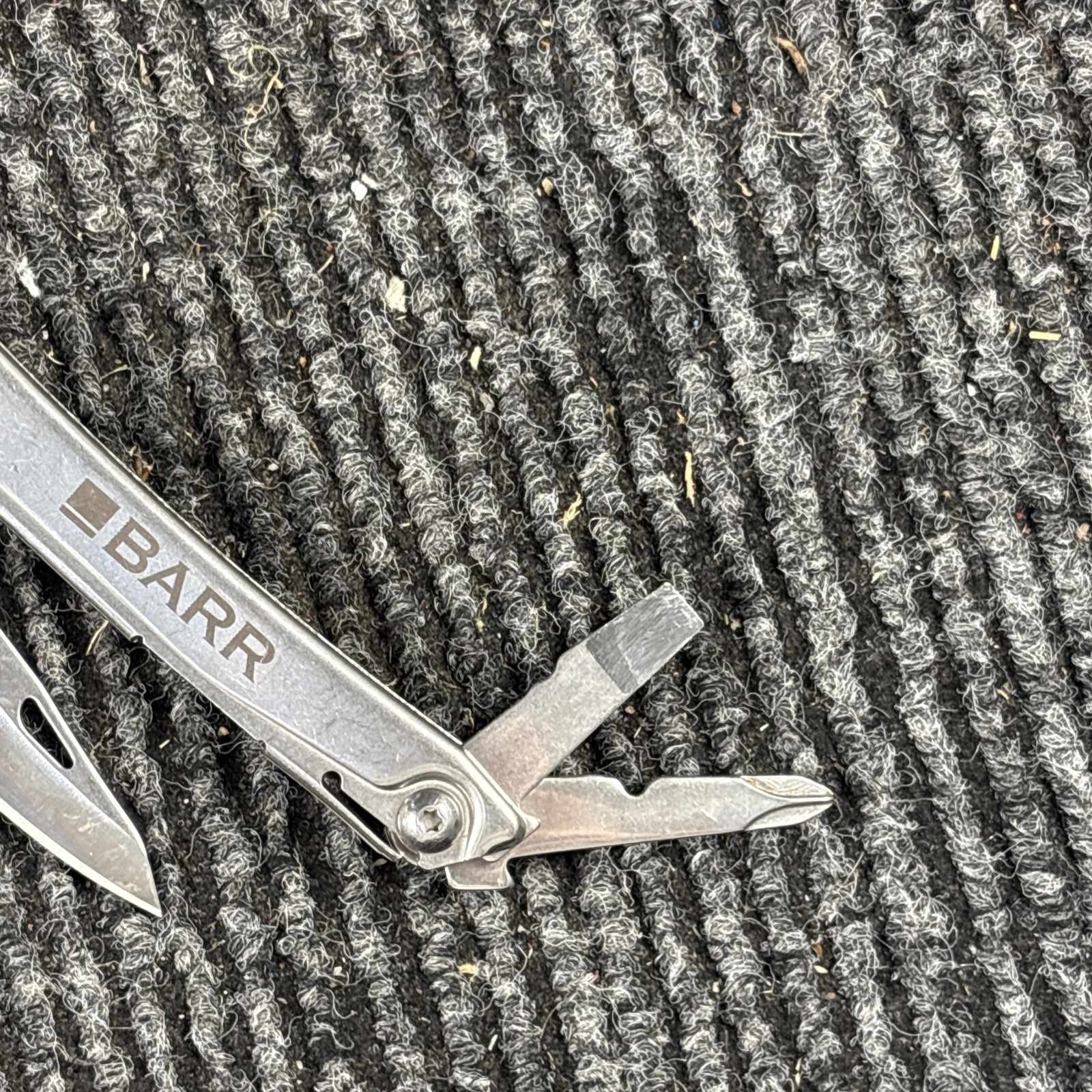 Leatherman Rev 3.8″ Multi-Tool, Stainless! USED (044)