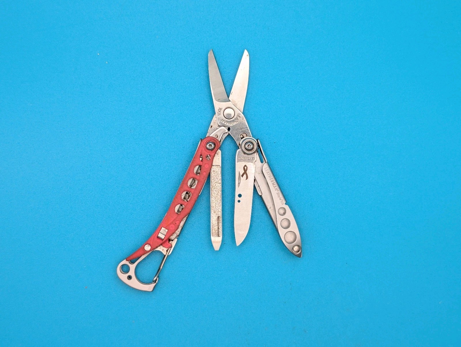 Leatherman Style CS Pink Multi-Tool! FAST SHIPPING!