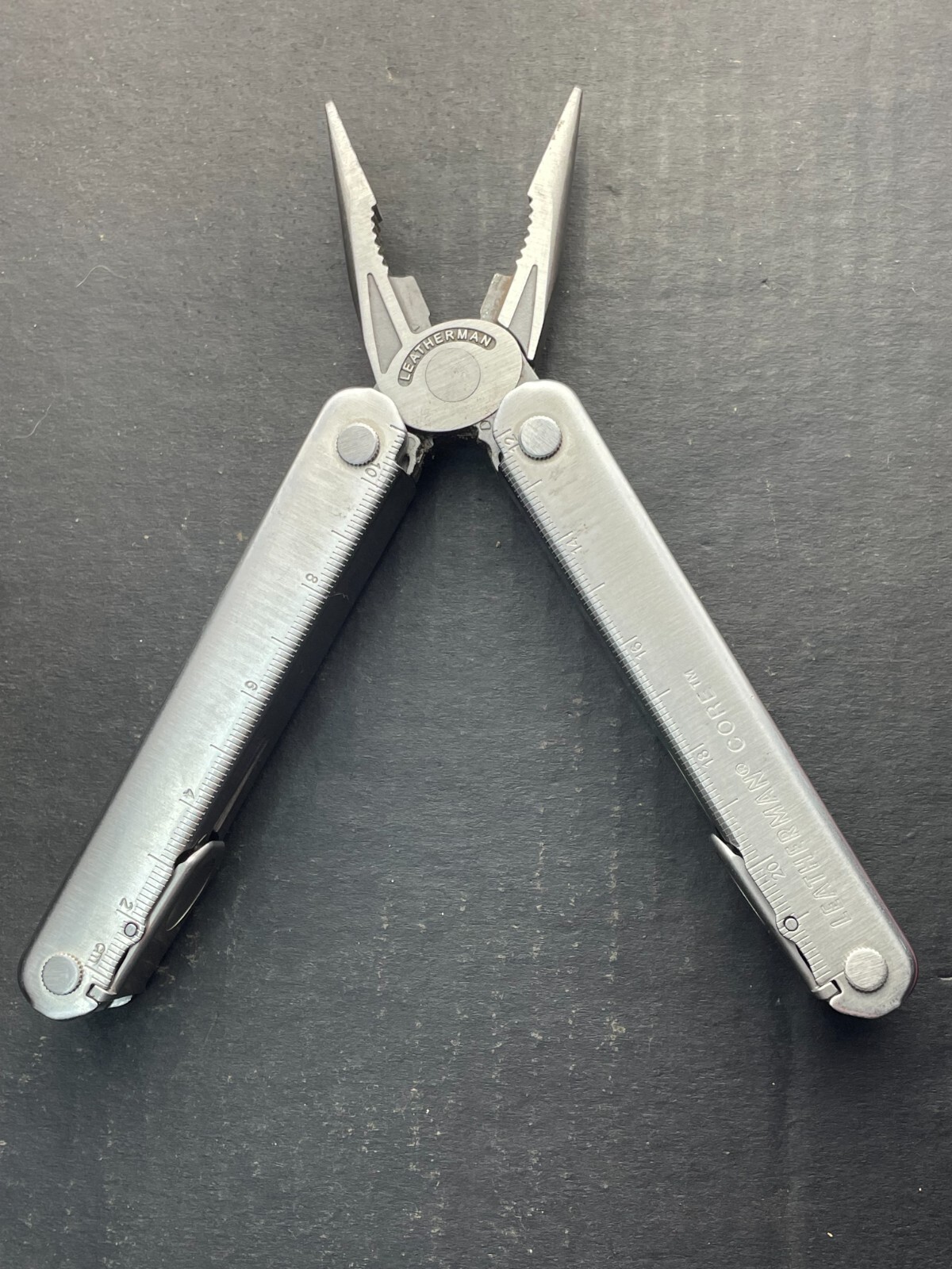 Leatherman Core Multi-Tool Stainless Steel Knife Pliers – Parts/Repair