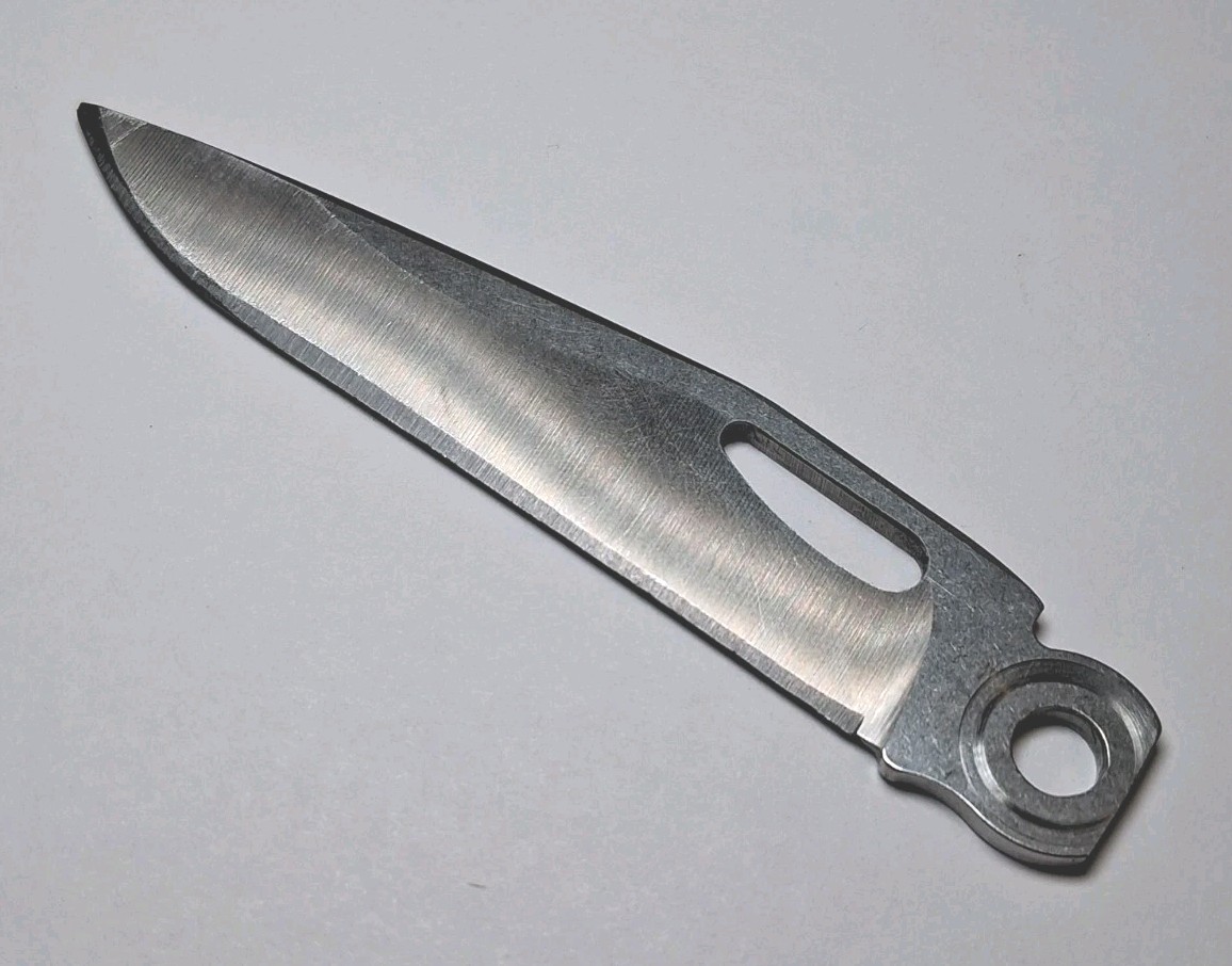 Leatherman Wave Plus or Charge TTi Knife Blade Replacement – Pre-Owned