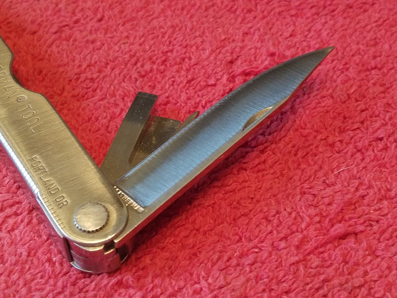 The Original Leatherman Pocket Survival Multi Tool 1995