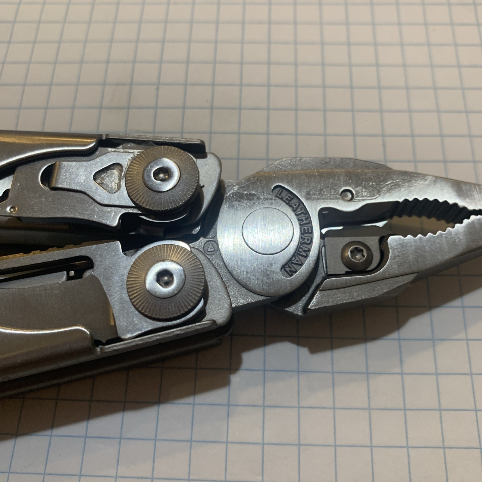 Leatherman Surge Multi-Tool Stainless Steel – Near Mint (e)