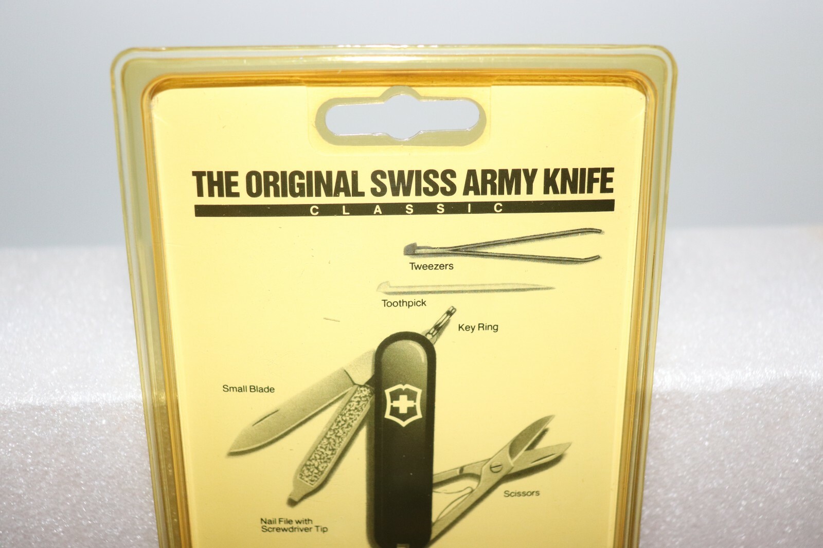 The Original Swiss Army Knife Classic 7 Functions Model No. CSS5014