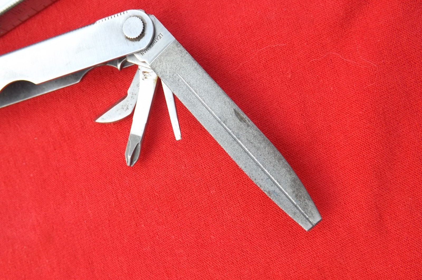 Leatherman PST II Multi-Tool Stainless Portland Oregon USA W/ Sheath Case 1298