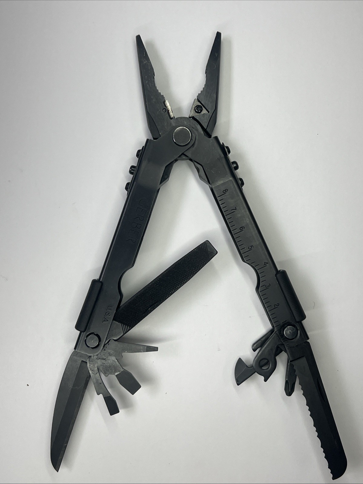 Gerber MP600 Black Oxide Multi-Tool Needle Nose Pliers!