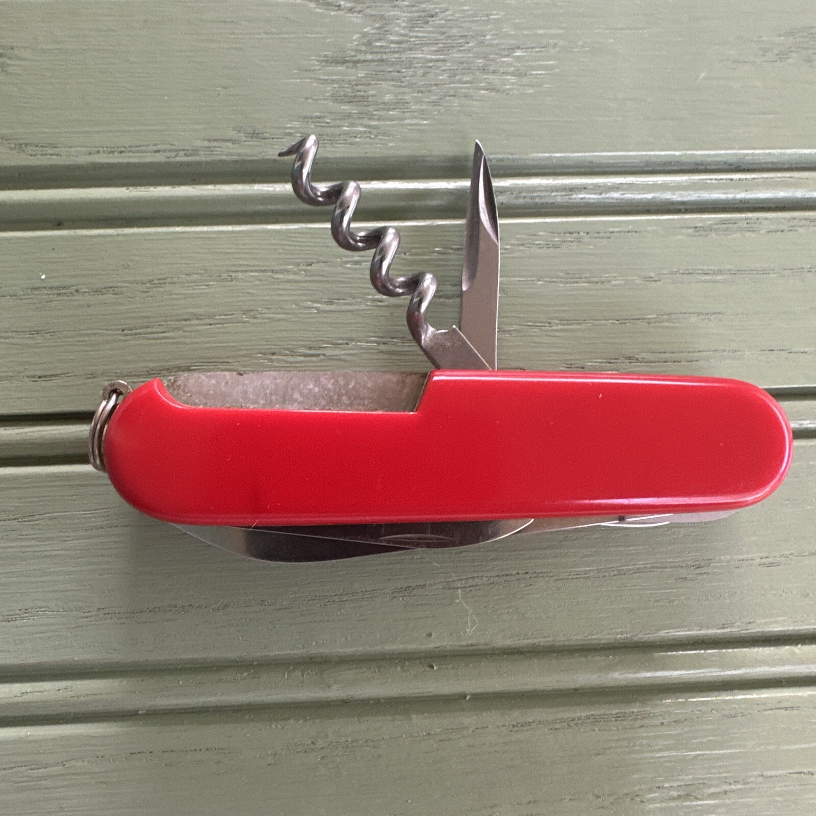 1976-1985 Red Victorinox Huntsman Swiss Army Knife, fish, hike, camp, EDC