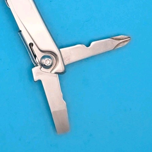 Leatherman Rev 3.8″ Multi-Tool, Stainless!