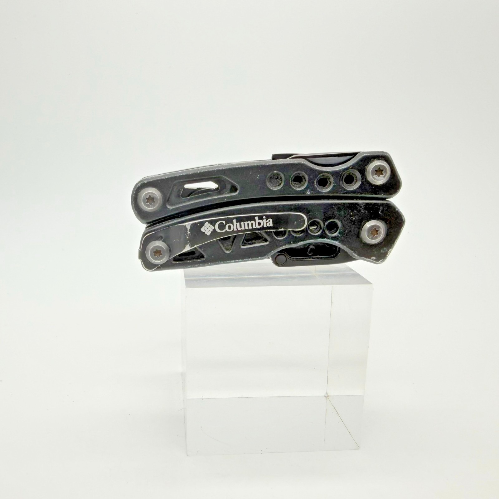Columbia GSO0045 9-Function Multi-Tool Black EDC Utility Carabiner Clip Pliers