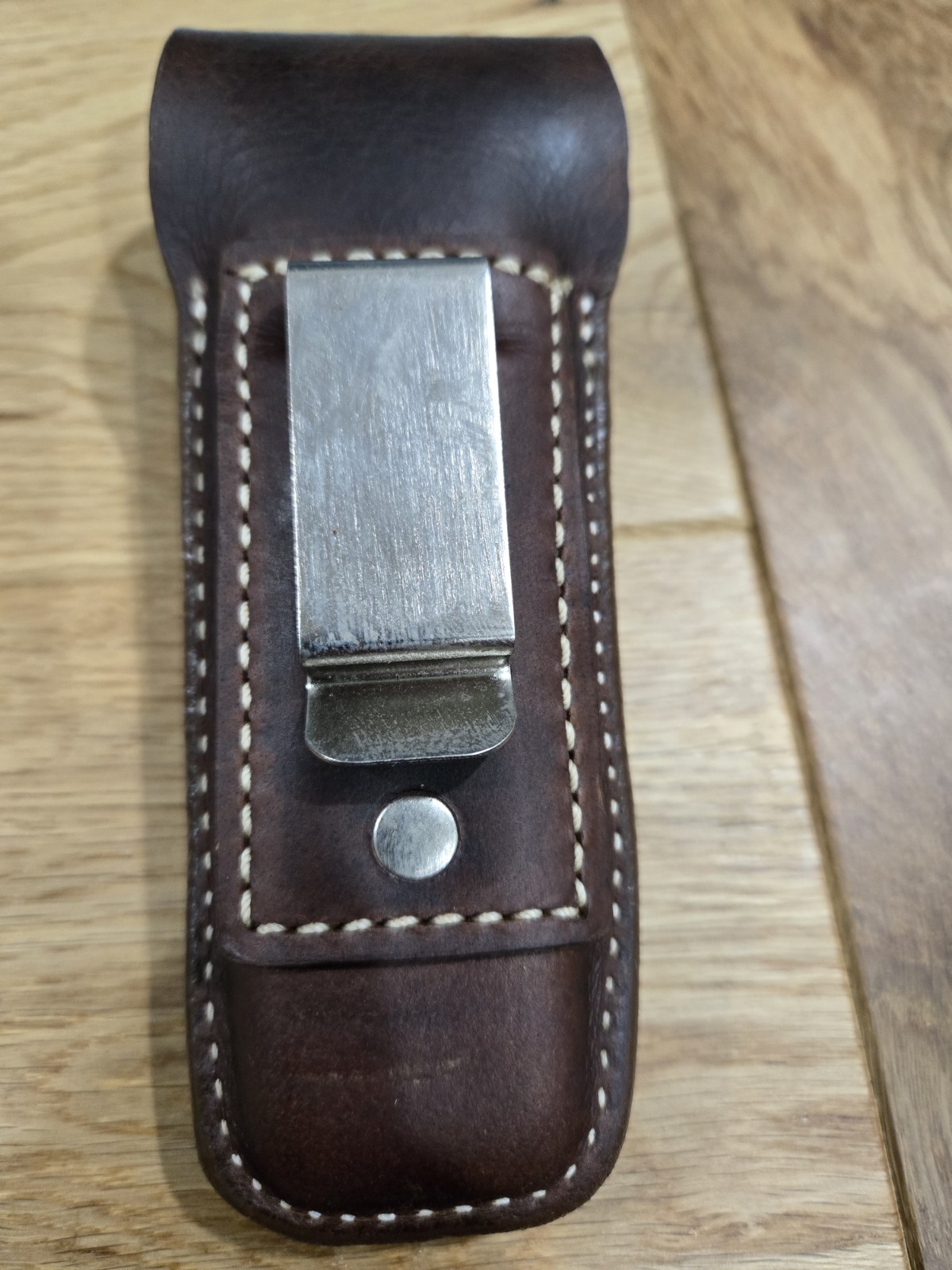 Gerber MP600 or Diesel multi tool leather sheath. Belt Clip. Sheath only.