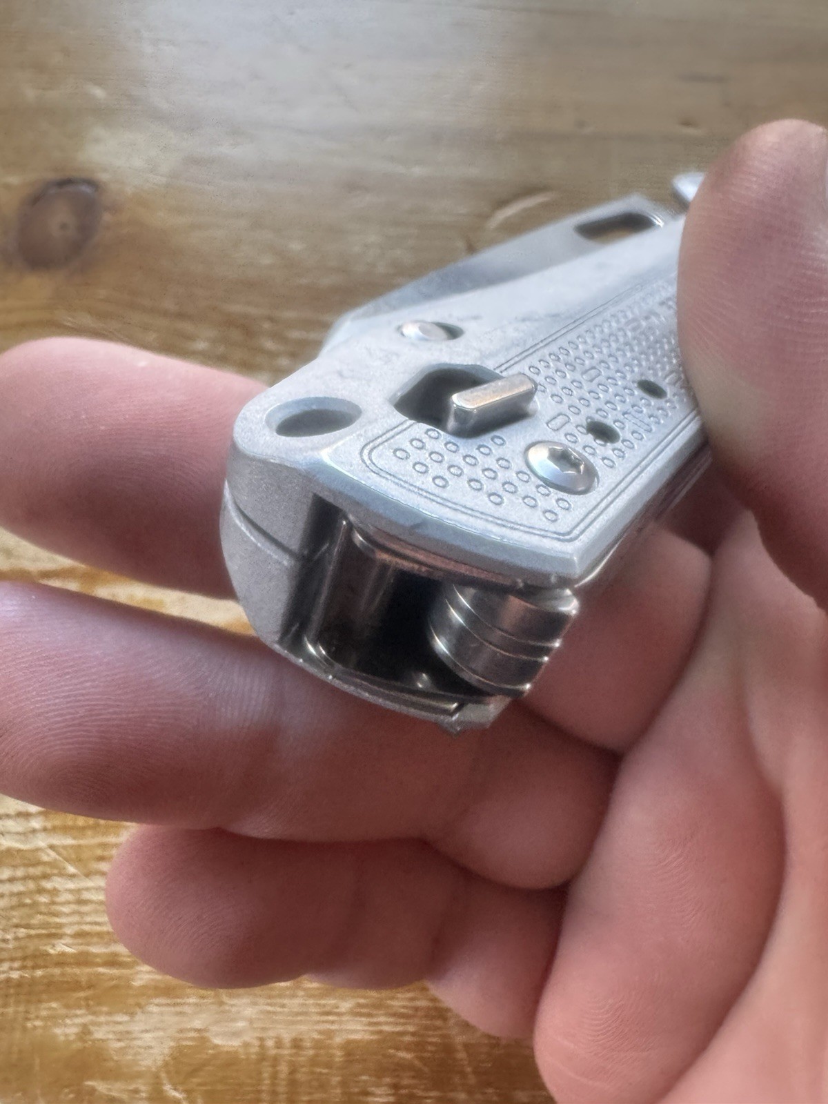 Leatherman Free K4 Silver Aluminum Handle