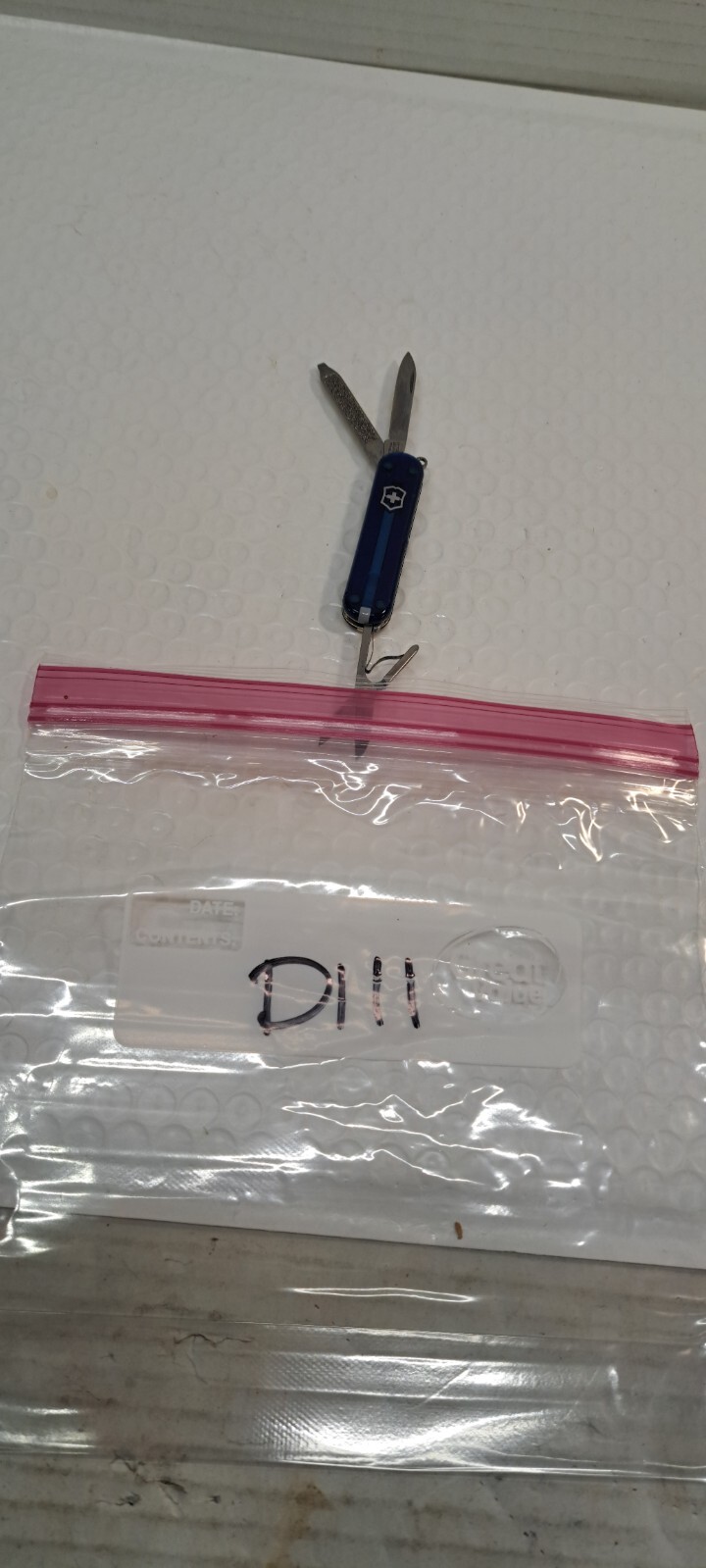 VICTORINOX CLASSIC SD 58MM SWISS ARMY KNIFE POCKET KEYCHAIN TRANSLUCENT blue