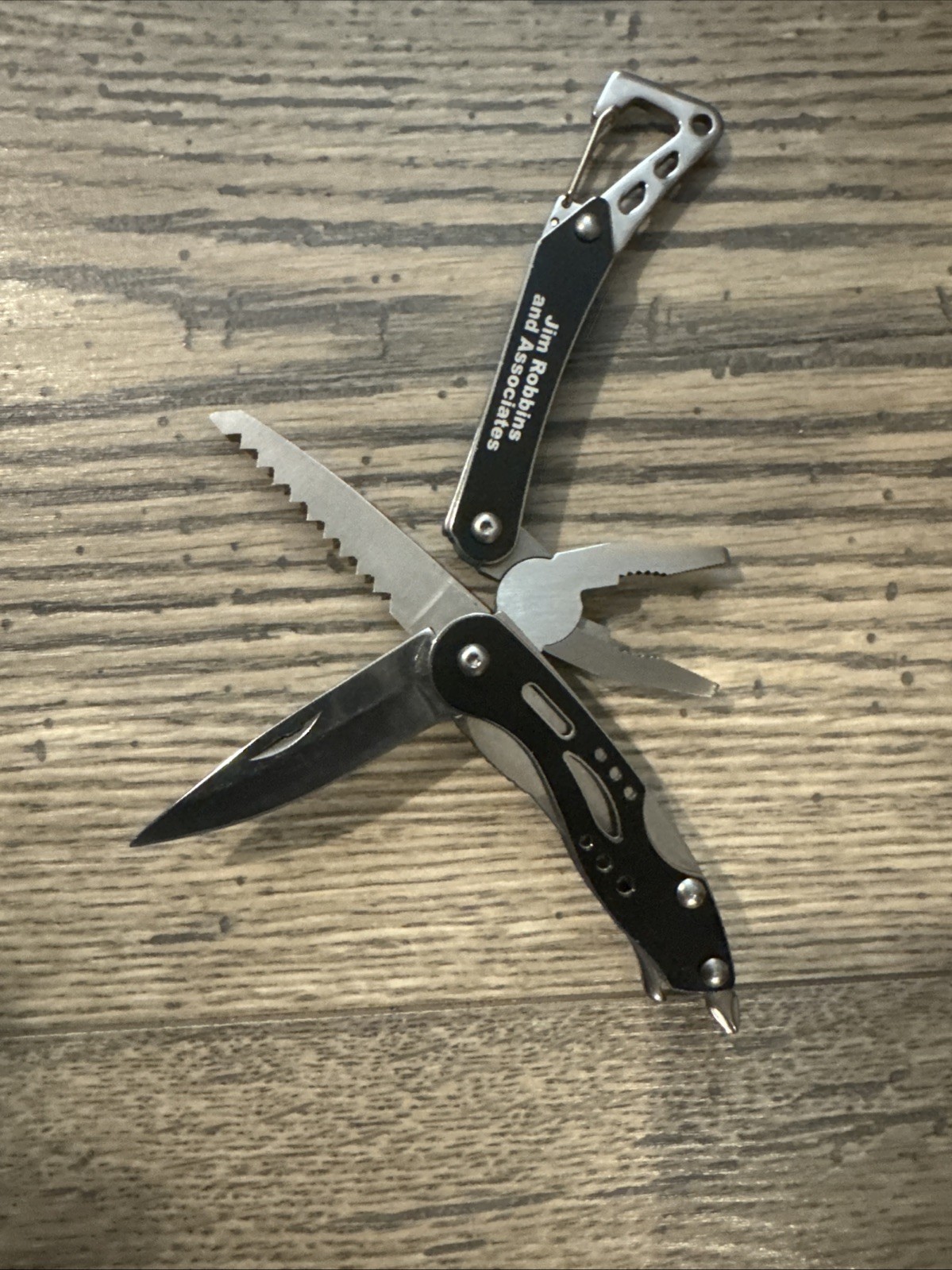 Multi-Tool Seven Saw Knife wire cutter Pliers Screwdriver Great Condition Sheath