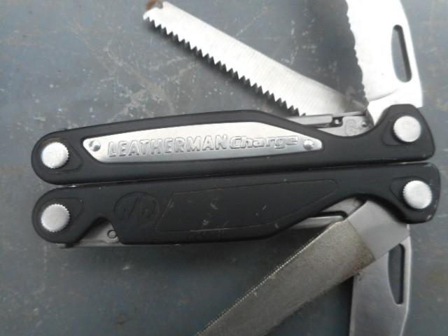 Leatherman Charge Pat Pend 154CM Multi-Tool USA With Leather Case And Bits