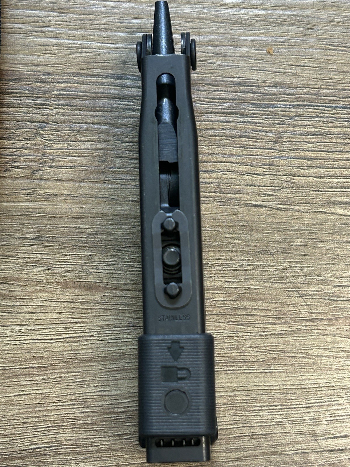 Gerber MP600 Black Oxide Multi-Tool With Sheath Carrying Case