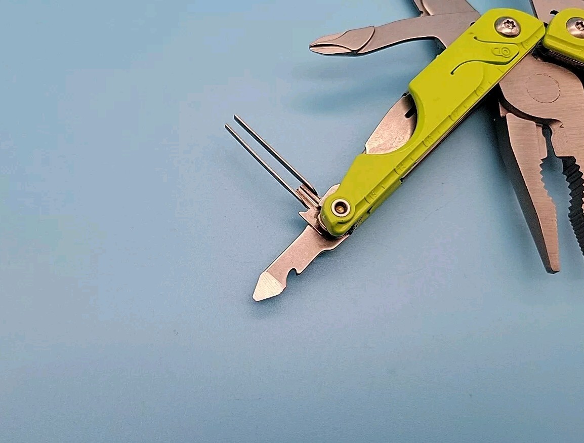 Leatherman Leap Green Multi-Tool – Pliers, Scissors, Knife – Retired!