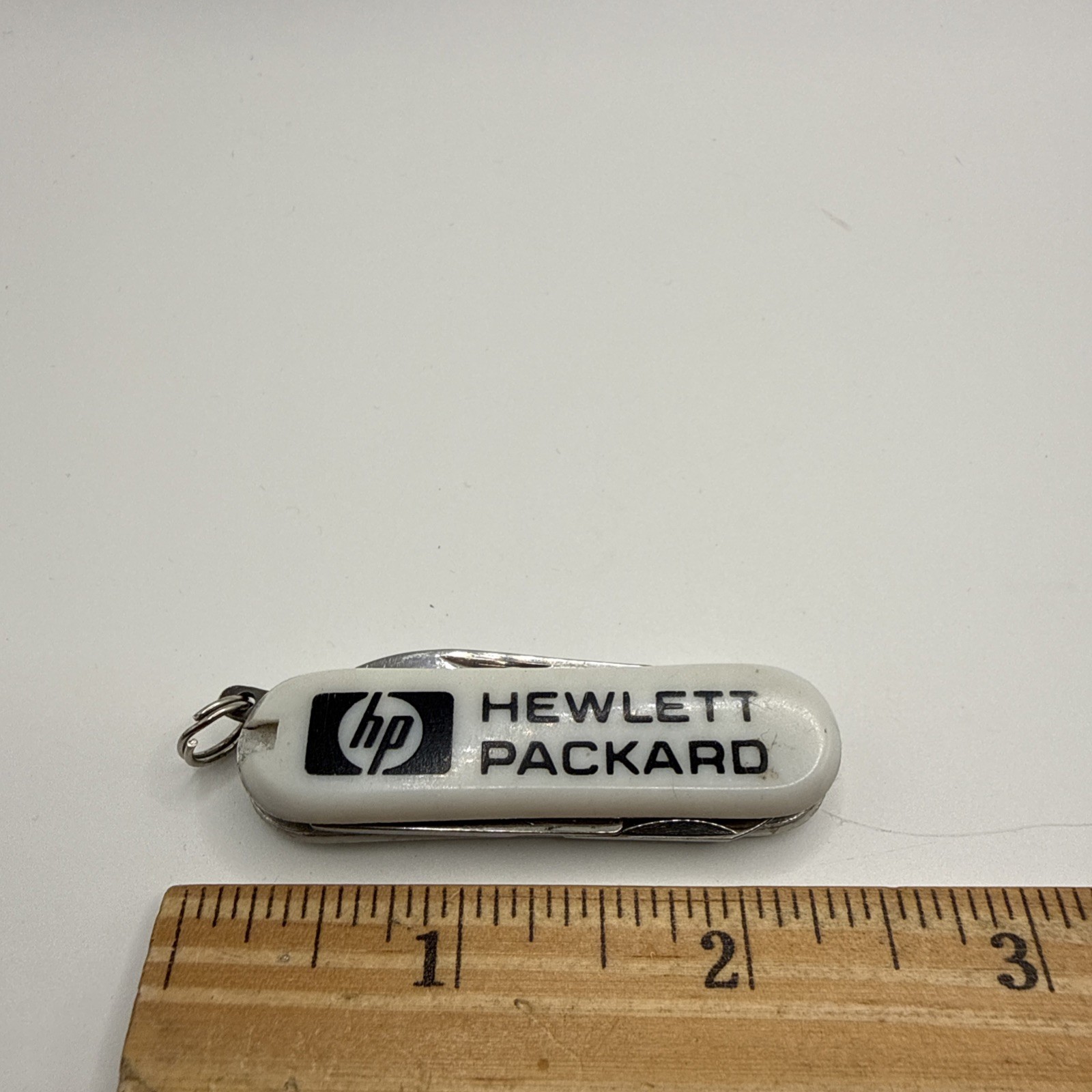 Hewlett Packard Multi-Tool Pocket Knife Scissors File White/Blue