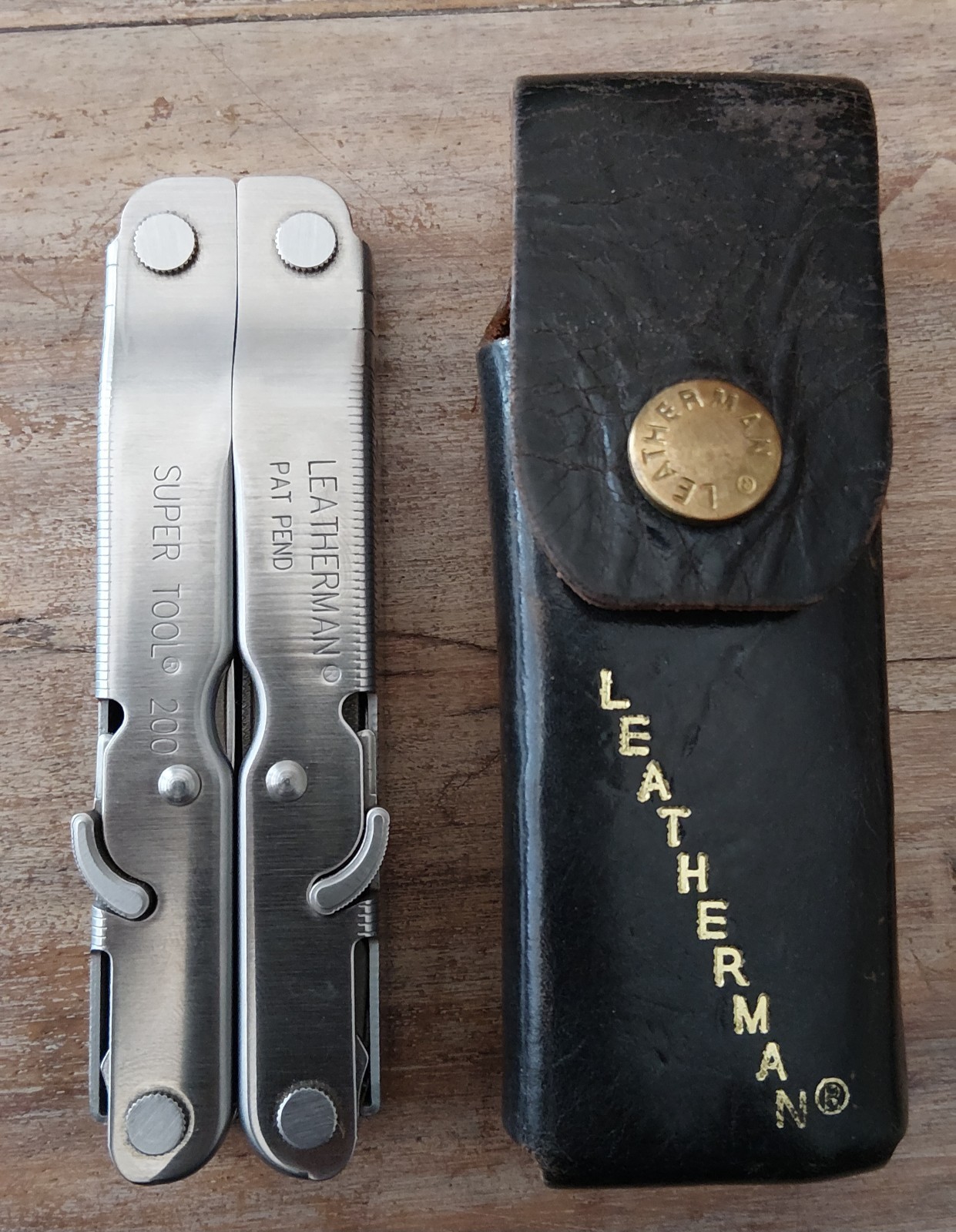 Leatherman Supertool 200 – Very Rare – Very Good Condition from 2003 with Holster