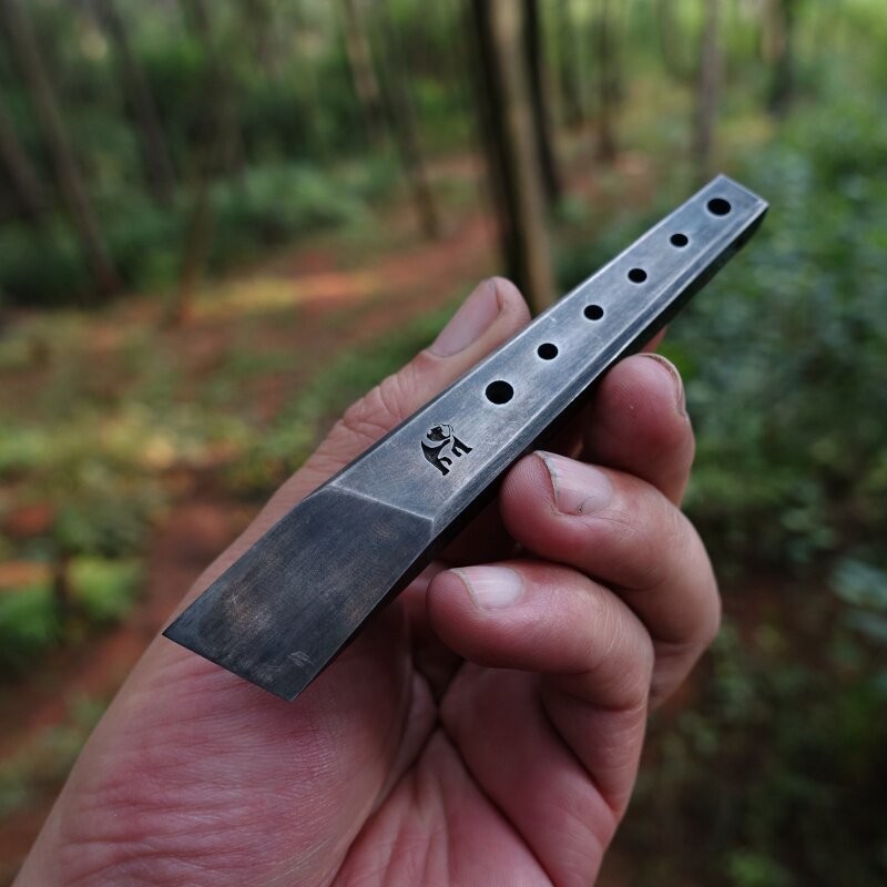 Z-Wear Powder Steel Pry Bar High Hardness Toughness EDC Tool – Customize