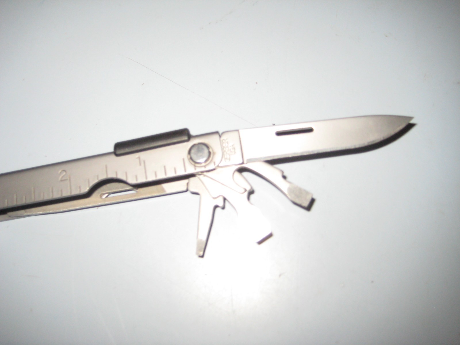 Ford Motor Company UAW GERBER Multi-Plier 600 MP600