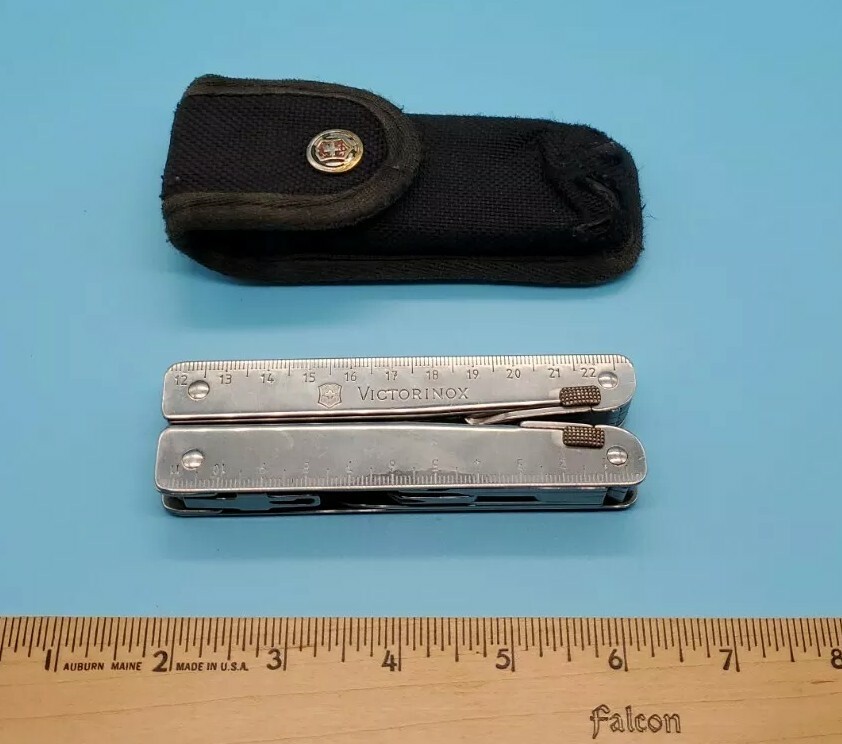 Victorinox (Swiss Army) Swiss Tool Multi Tool w/ Sheath – 1998 Version Pliers