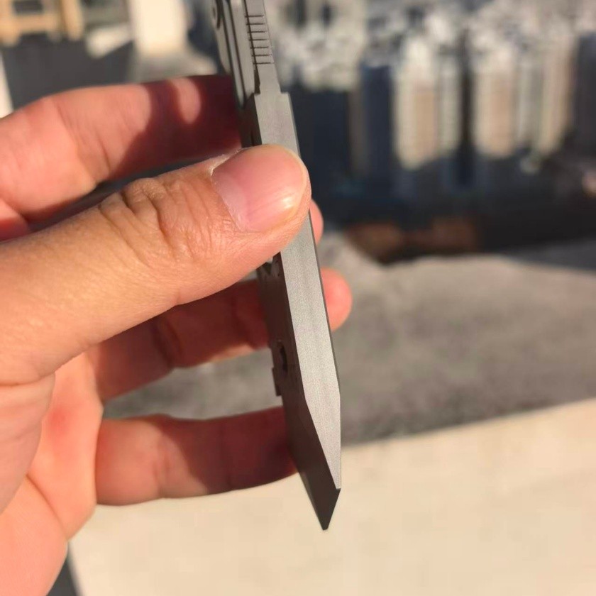 Titanium Alloy Finger Pry Bar 9.8cm Multi Tool Wrench Nail Puller EDC Tool