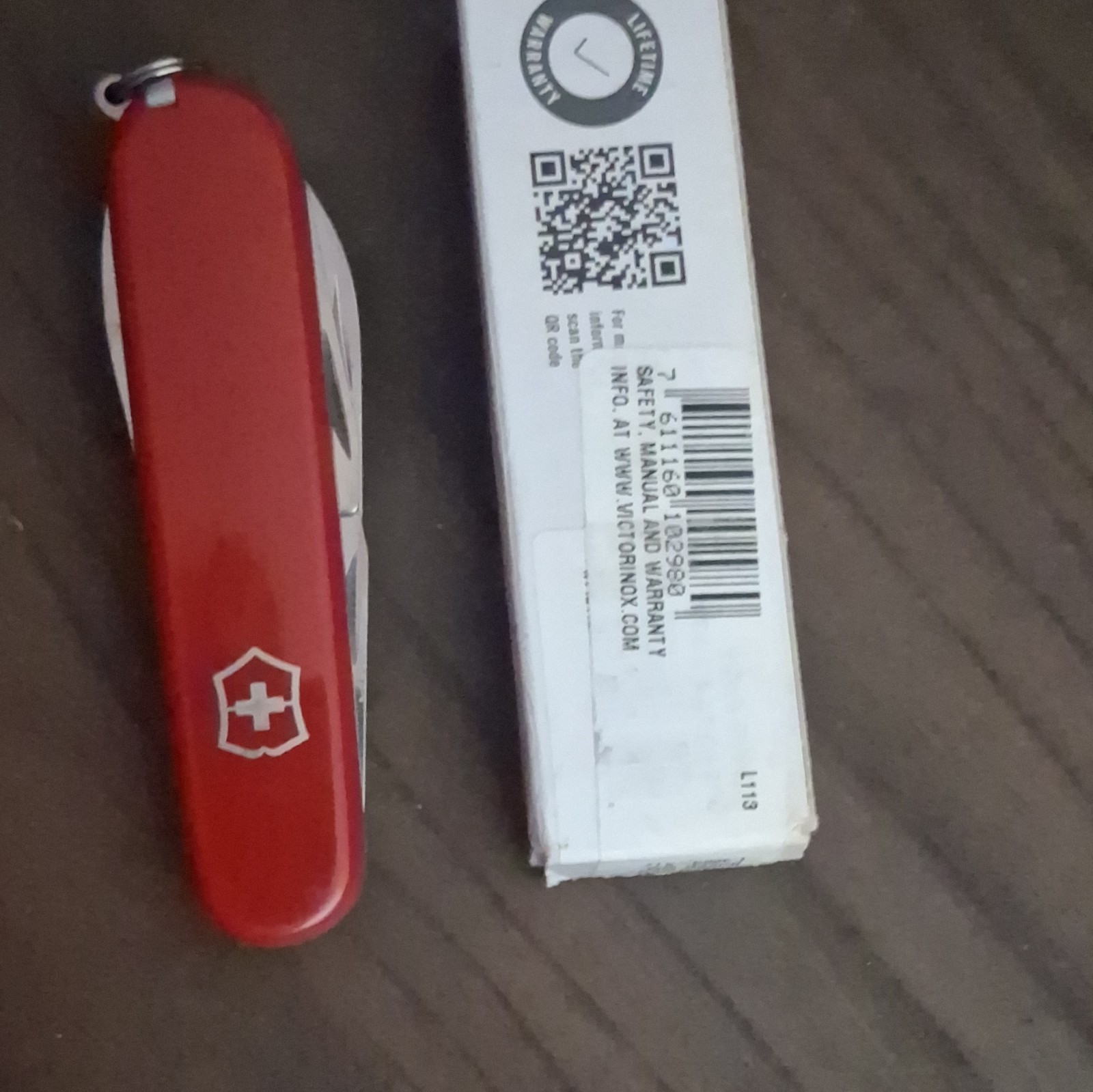 Victorinox Classic SD 58mm Red Swiss Army Multi-Tool 7 Tools Keyring