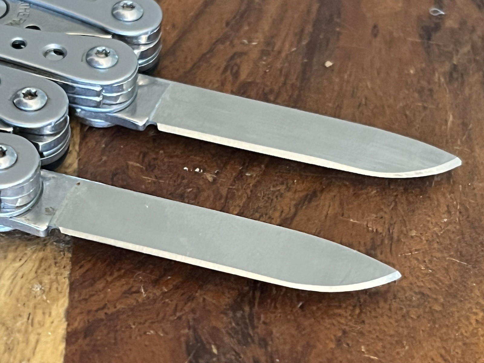 Retired Leatherman Style CS Multi Tool Knife File Scissor Carabiner (Lot Of 2)