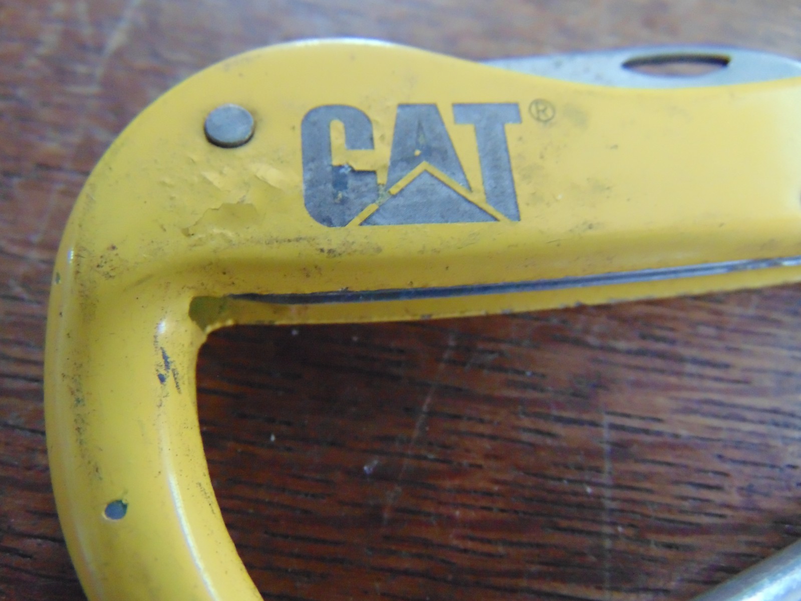 “CAT” MULTI TOOL KEY HOLDER-SPC -MADE CHINA