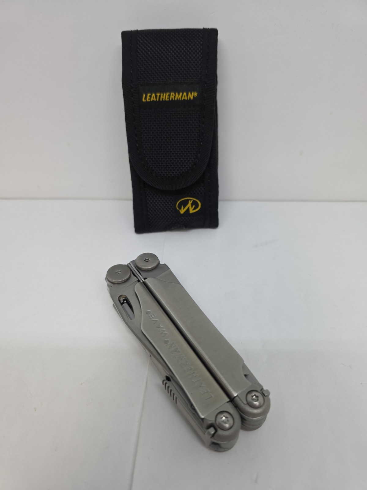 Leatherman Wave Multi-Tool Stainless, Knife, Pliers, with Nylon Sheath, USA