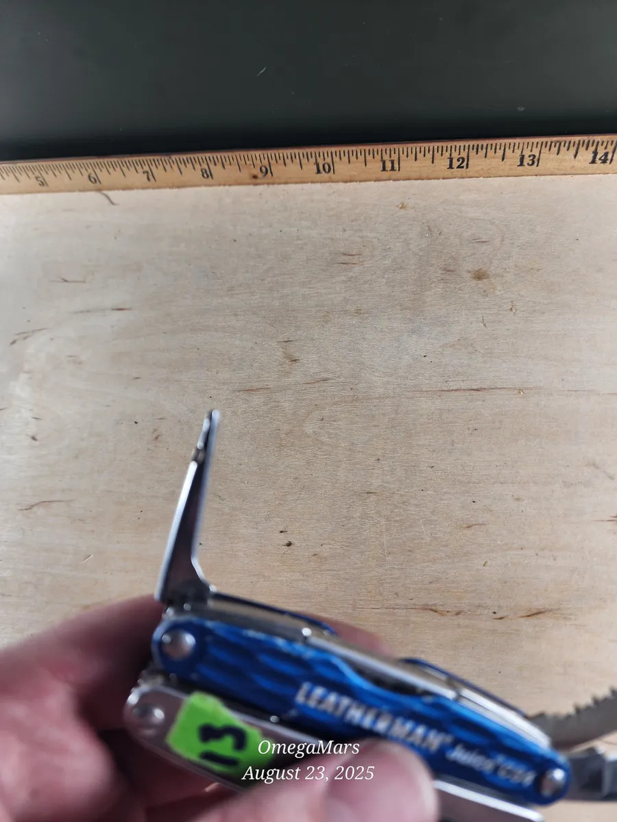 Leatherman Juice CS4 #13Gr Light usage