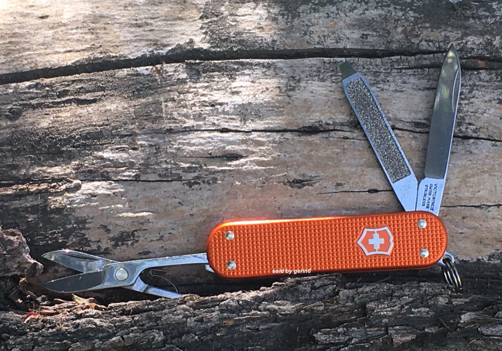 Swiss Army Knife, L.E. Classic Orange Alox Victorinox, 0.6221.L21, New In Box
