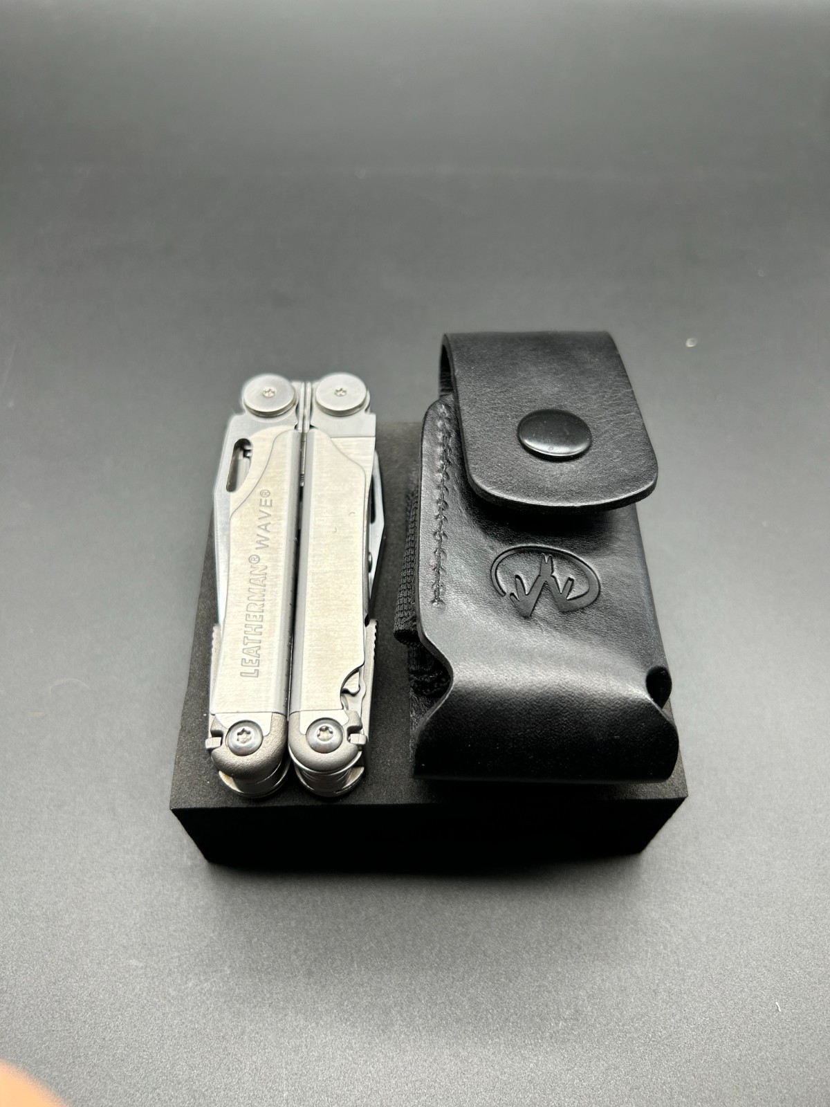 [USA Stock] Leather Sheath for Leatherman Wave – Medium, Genuine Leather