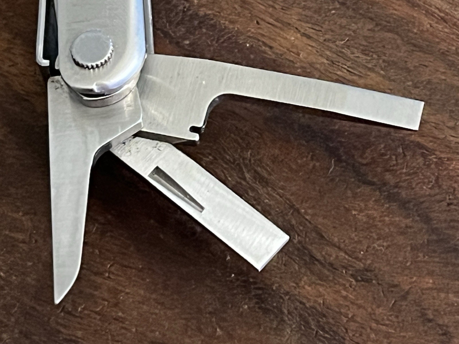 Retired 2005 Leatherman Super Tool 200 Multitool SUPER NICE!!! w/New Sheath