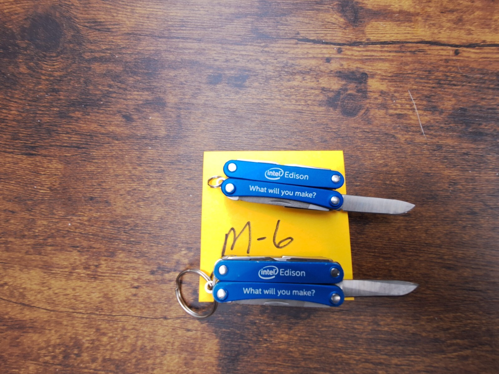 2 LEATHERMAN ES4 BLUE Multi Tools AIRPORT CONFISCATION Lot M-6