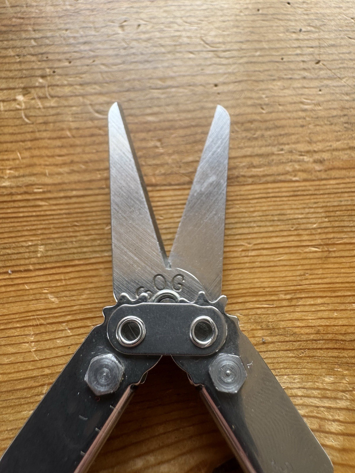 SOG Crosscut Multitool Knife W/ Sheath!