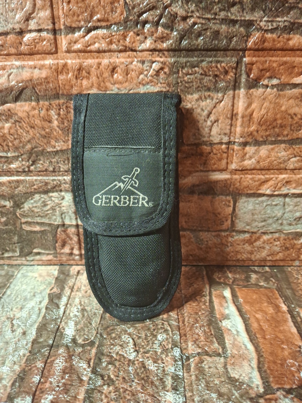 GERBER DET Needle Nose Multi-Plier MP600 Black w/RemGrit Explosive Punch Crimper