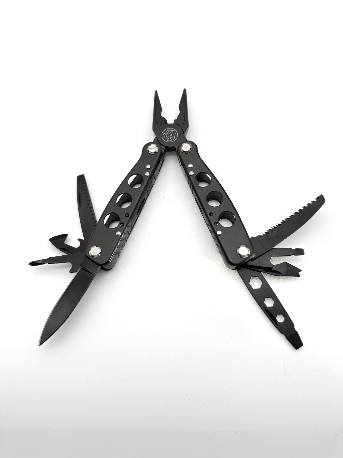 Smith & Wesson Black Multi Tool Pliers Knife Saw Screwdriver w/ Sheath EDC