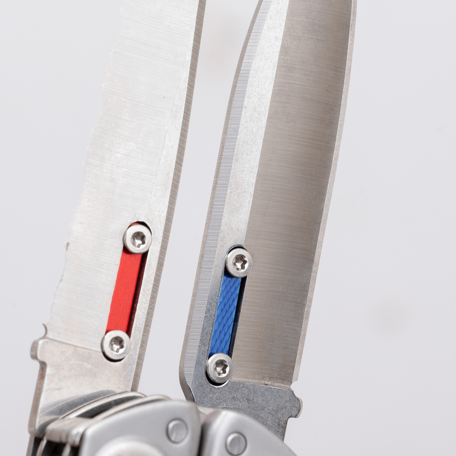 For Leatherman Free P2 P4 ARC knife Saw file Thumb Grip Tabs Aluminum alloy CNC