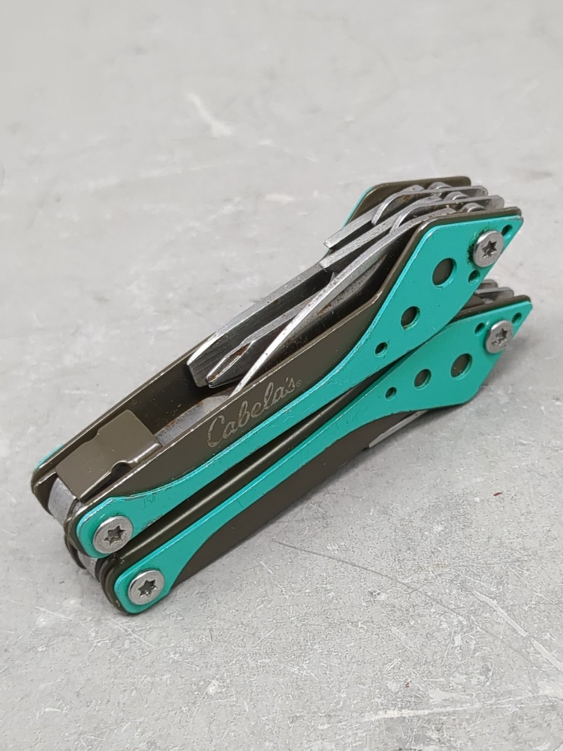 Cabela’s Multi-Tool Pliers Knife Scissors Screwdrivers Utility Tool