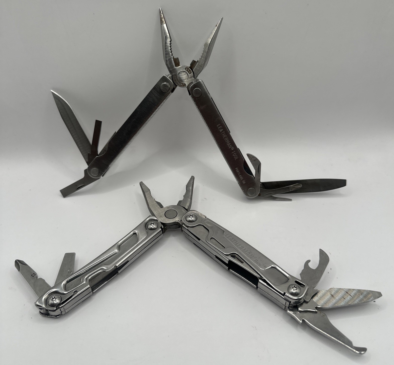 Set Of 2 (1) LEATHERMAN REV MULTI-TOOL & (1) Leatherman Tool Good & Clean