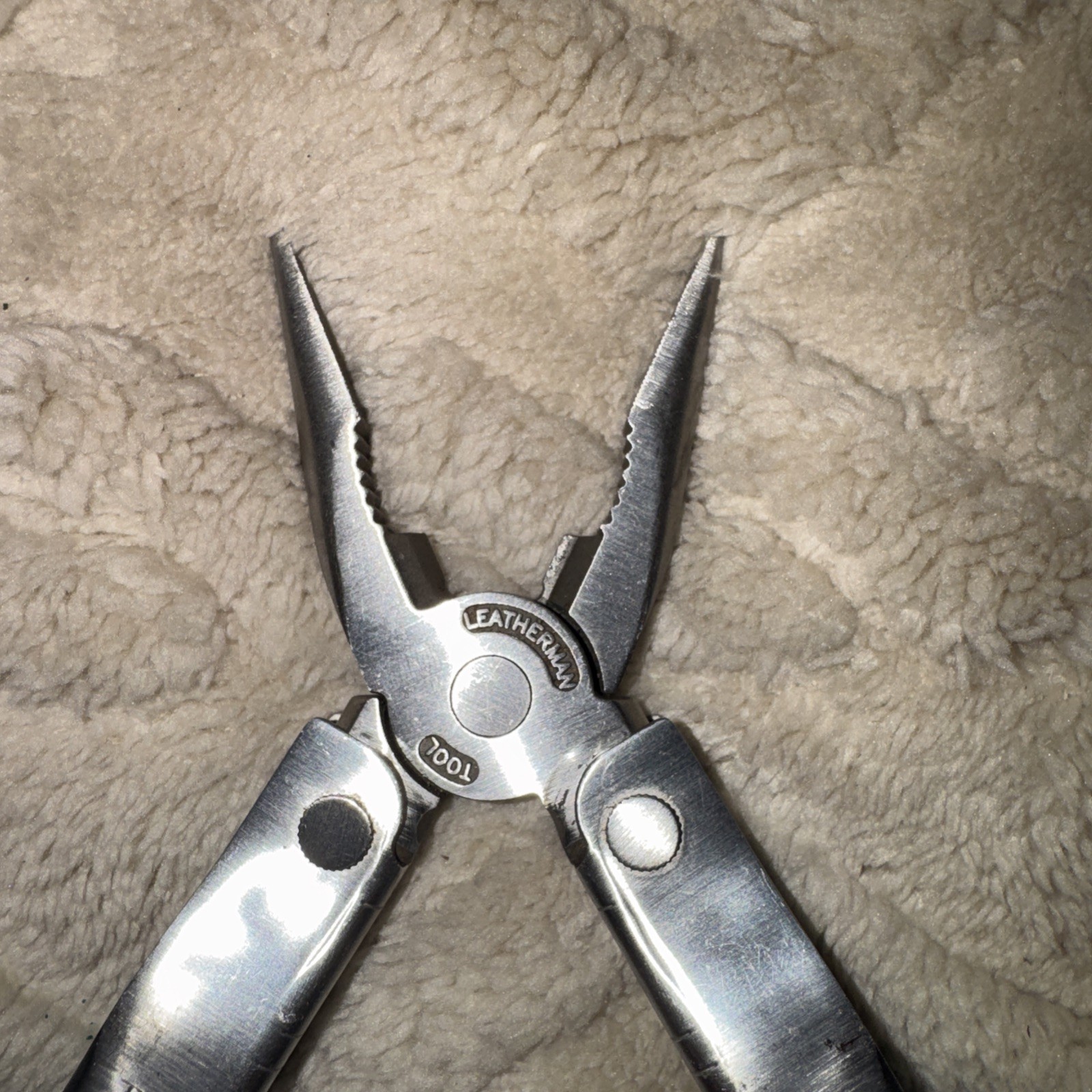 Leatherman Super Tool 200 Multi-Tool Knife w/ Sheath – Pat Pend