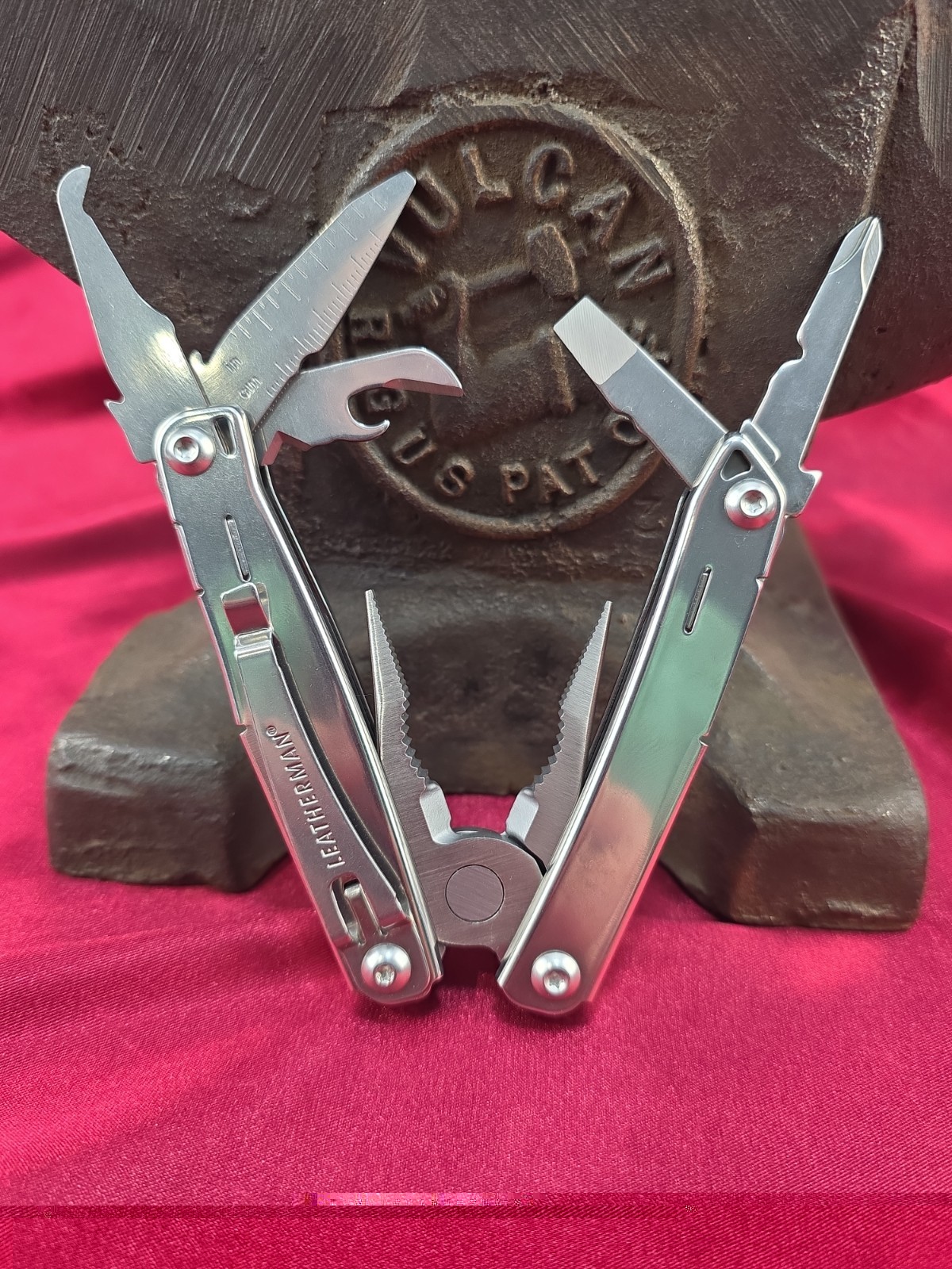 Leatherman Wingman Multi Tool Stainless Steel Pliers Knife EDC No Sheath